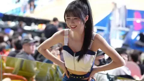 秋天第一杯奶茶