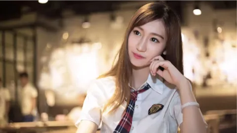 伦敦偶遇王诗龄