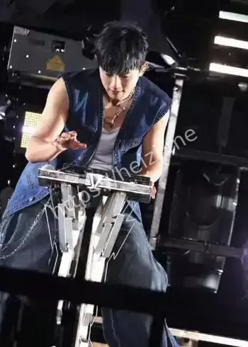 张杰演唱会电力故障