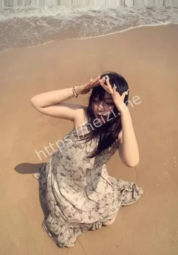 成都大二女学生