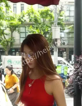 小红书瑜伽博主