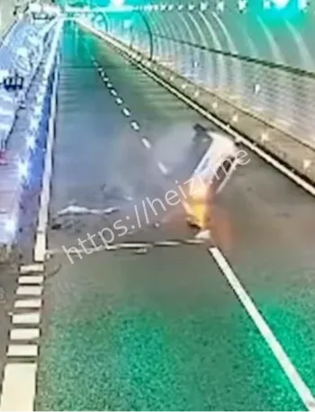 隧道挖出万人坑