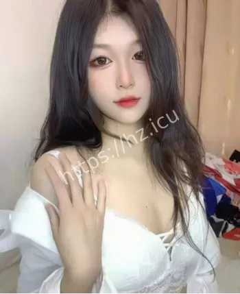 熊小诺大二学妹