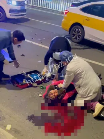 菜市场交通隐患