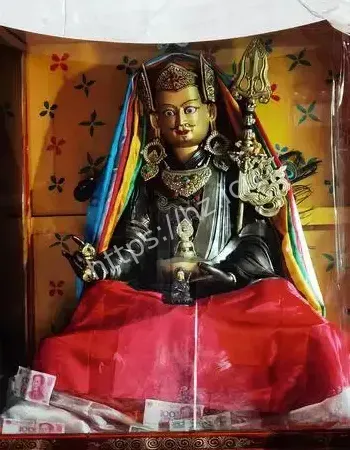 西藏山南谢珠林寺