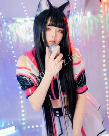 猫咪动漫制服cos